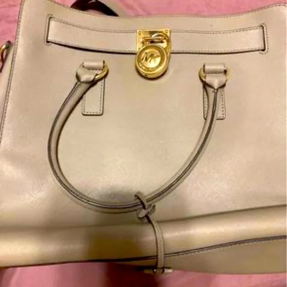 Michael Kors Bag - Picture 2 of 8